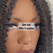Load and play video in Gallery viewer, Kinky Curly - Training Head
